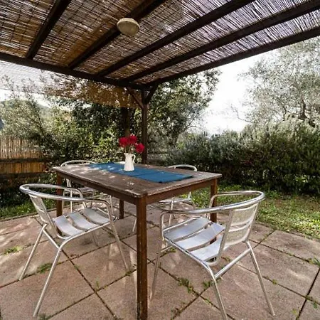 La Baia Di Bagnaia Apartment *